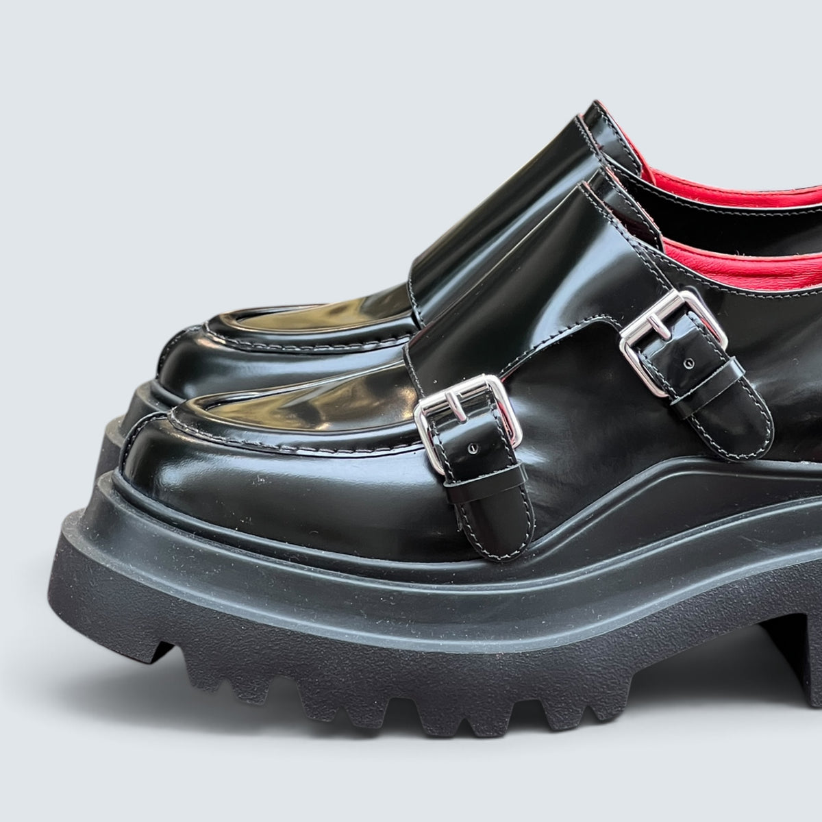 Loafer mit Schnallen
