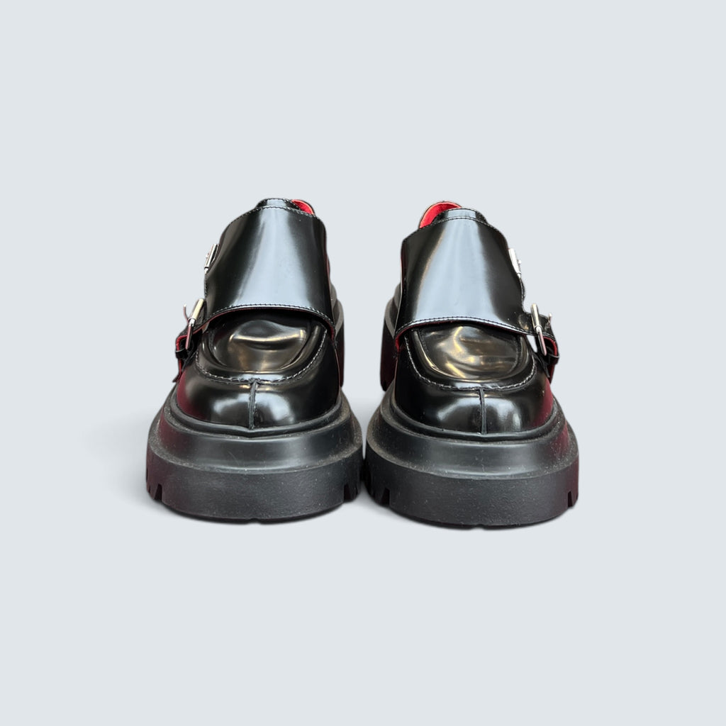 Loafer mit Schnallen