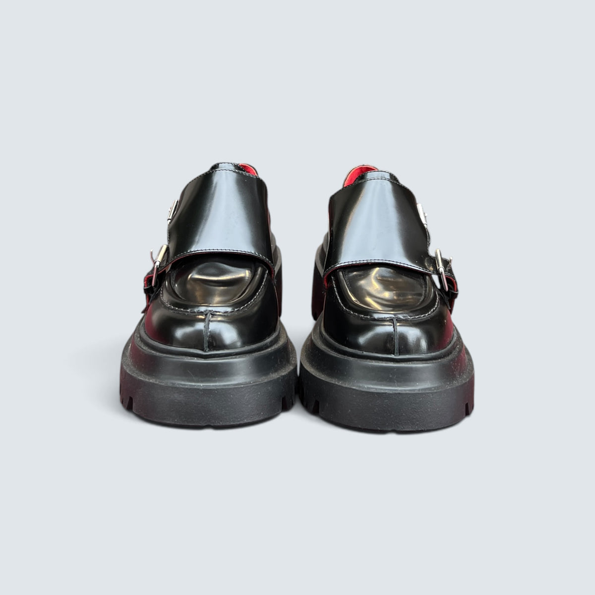 Loafer mit Schnallen