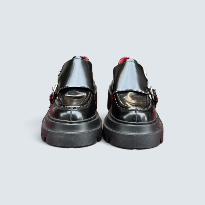 Loafer mit Schnallen