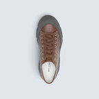 Sneaker Feat