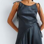 Kleid asymmetrisch
