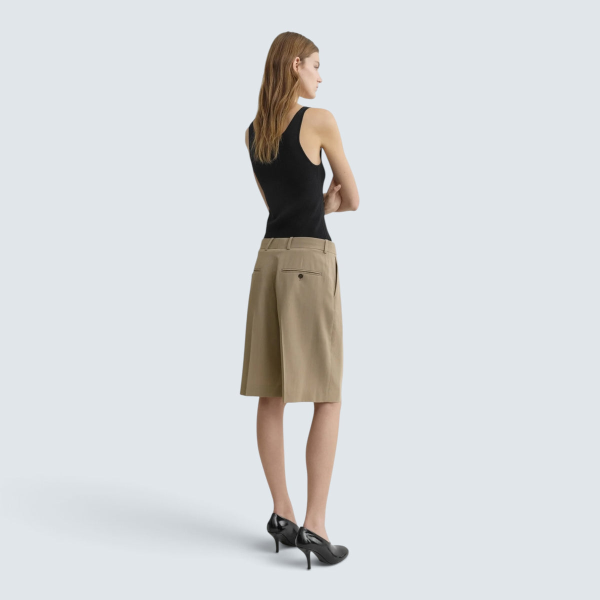 Wide fluid shorts