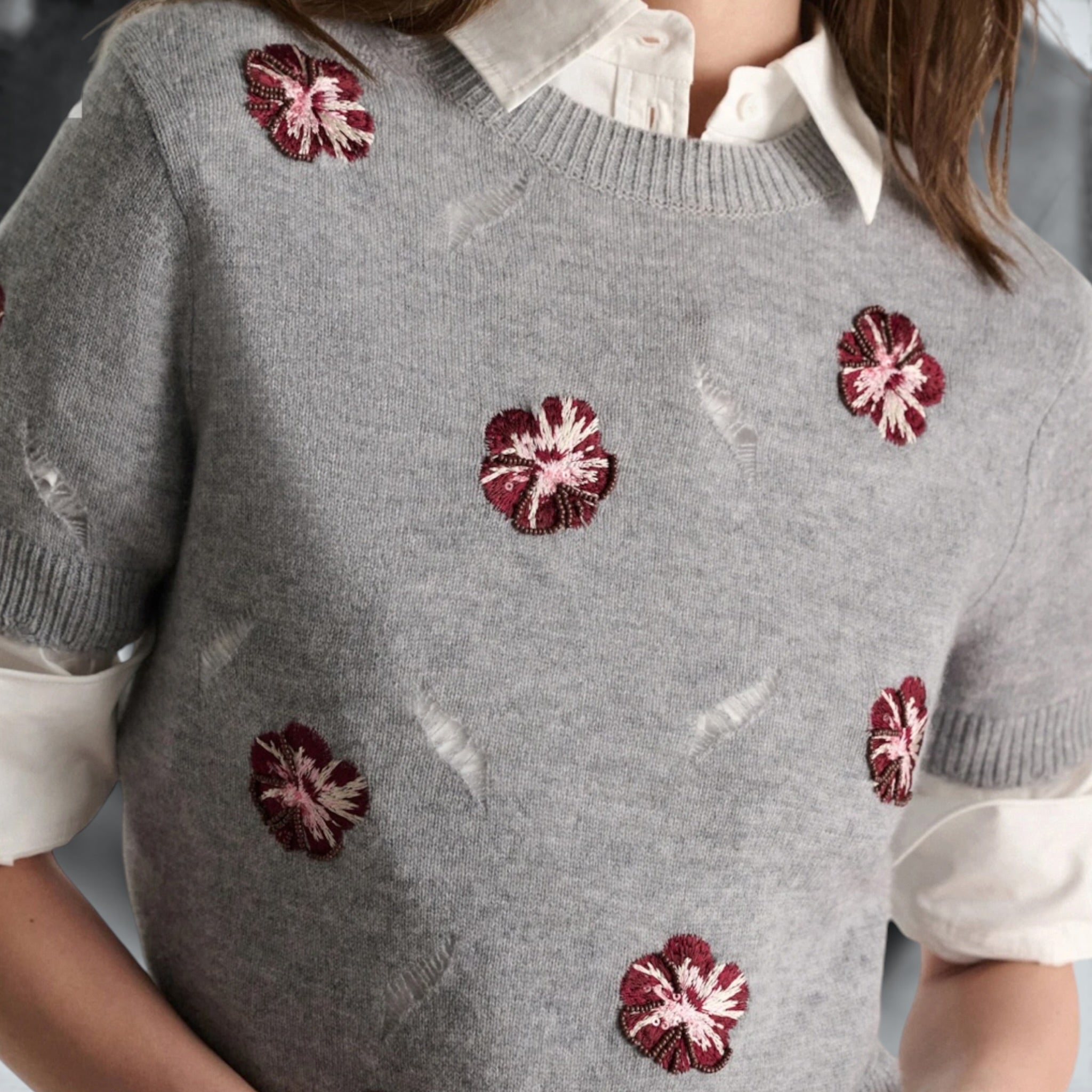 Pullover Blooming Statements