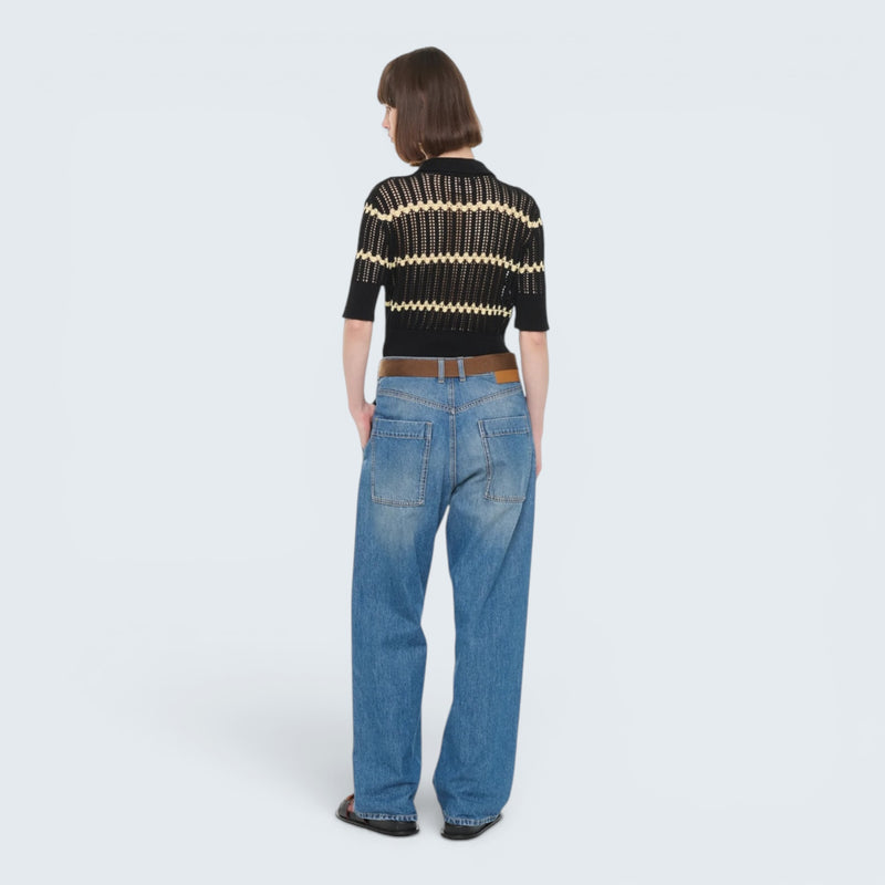 Jeans mit Gürtel