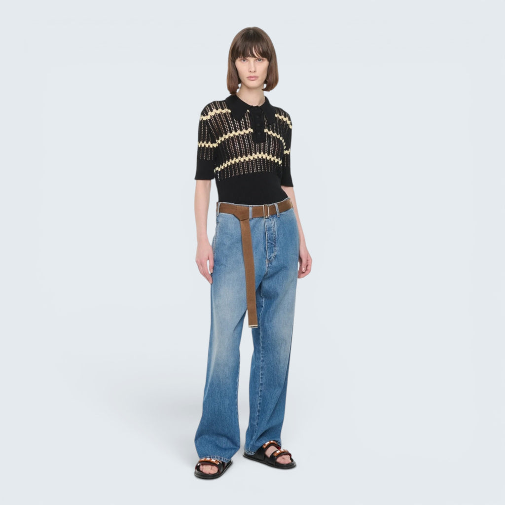 Jeans mit Gürtel
